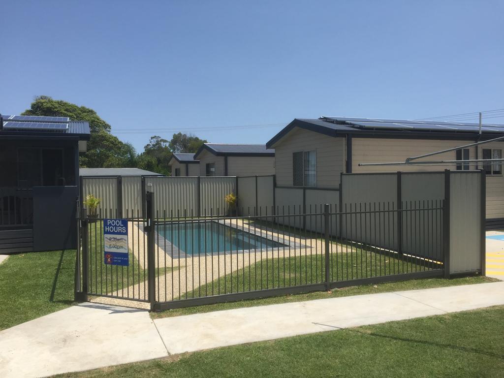 Clarence Head Caravan Park Алюка Екстериор снимка